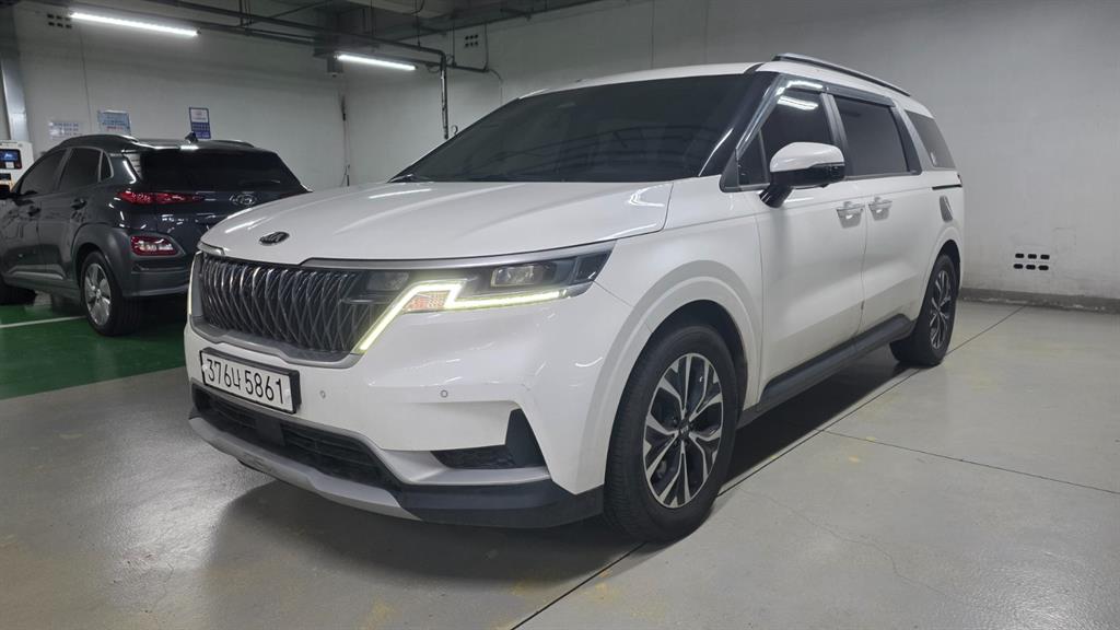 KIA Carnival - Vista 2