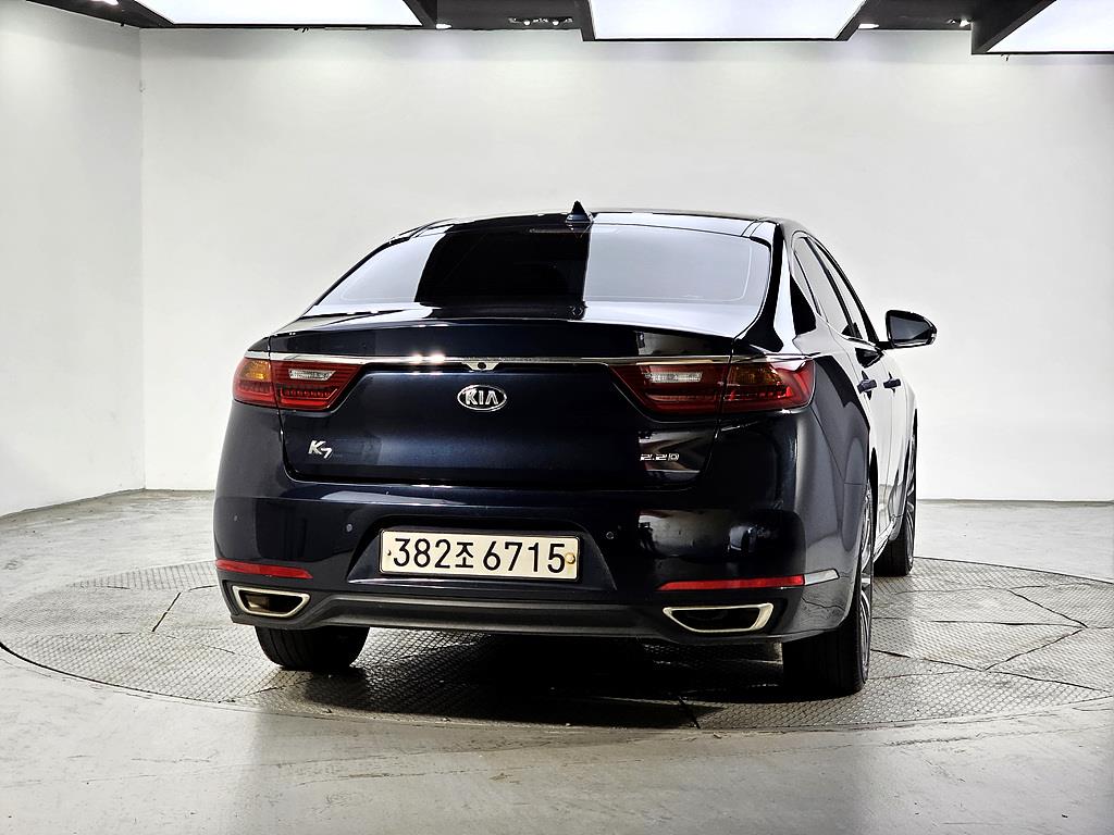KIA K7 - Vista 3