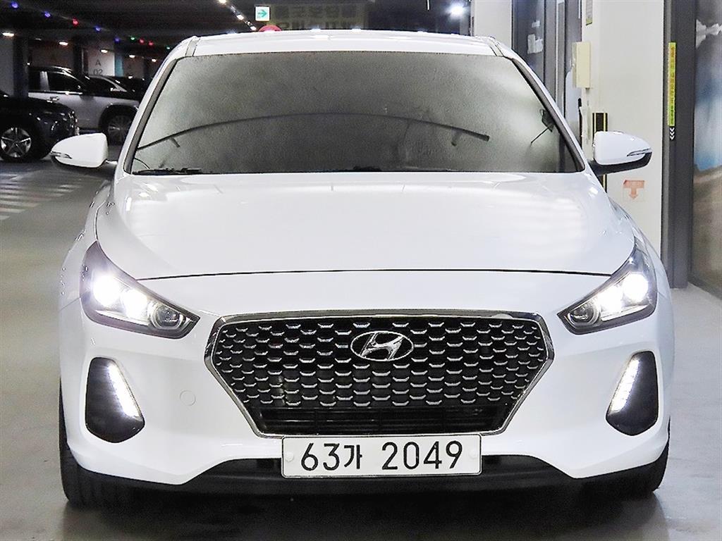 HYUNDAI i30 - Vista 2