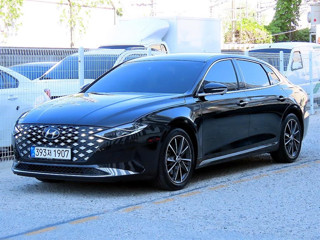 HYUNDAI Grandeur - Vista 2