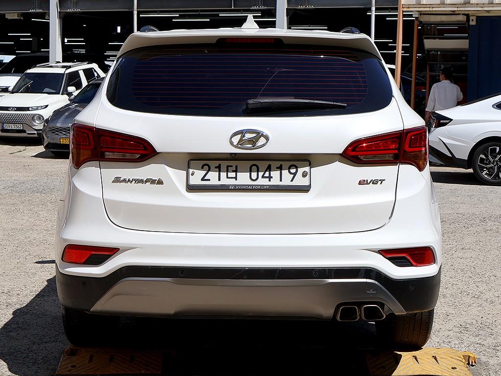 HYUNDAI Santa Fe - Vista 3