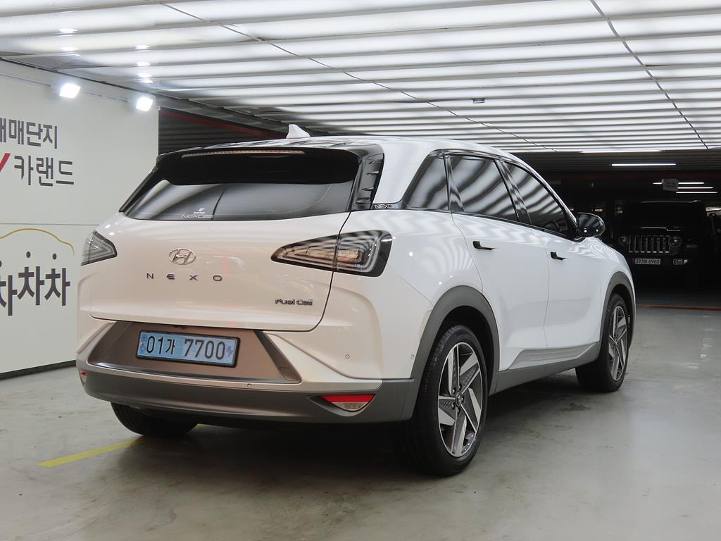HYUNDAI Nexo - Vista 4
