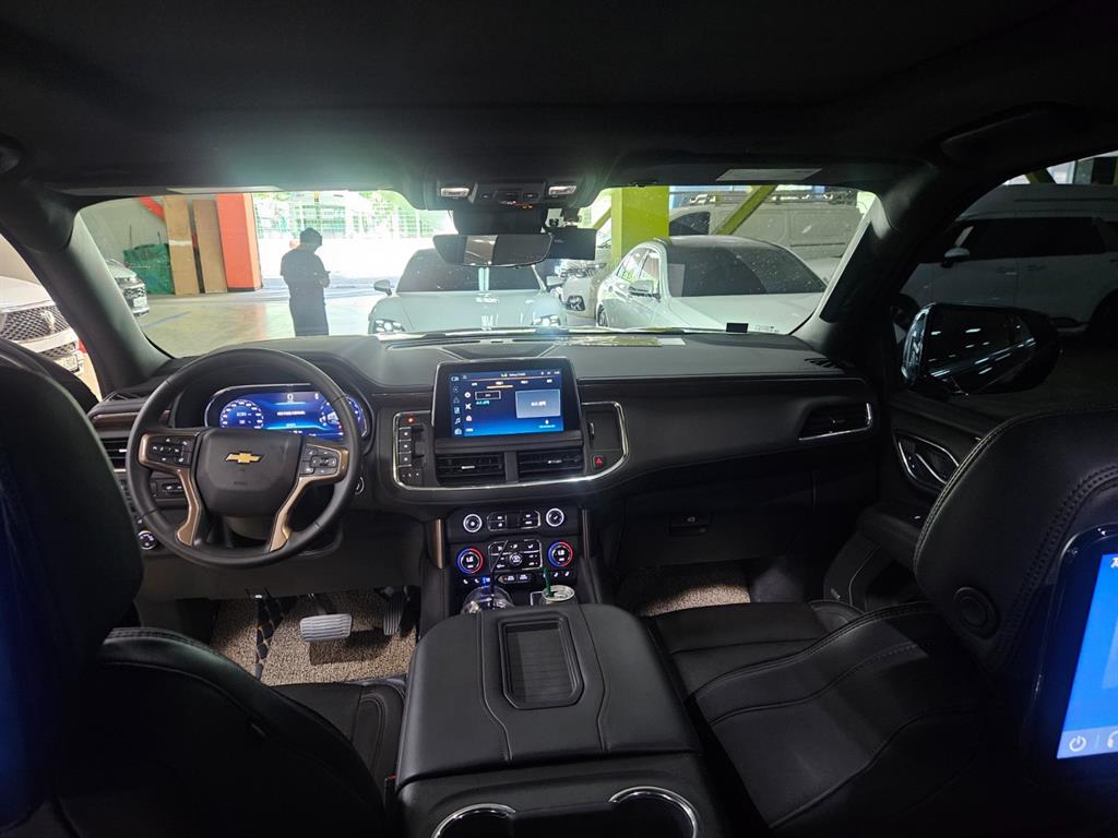 Chevrolet Tahoe - Vista 11