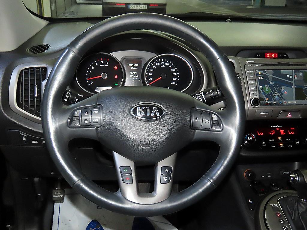 KIA Sportage - Vista 8
