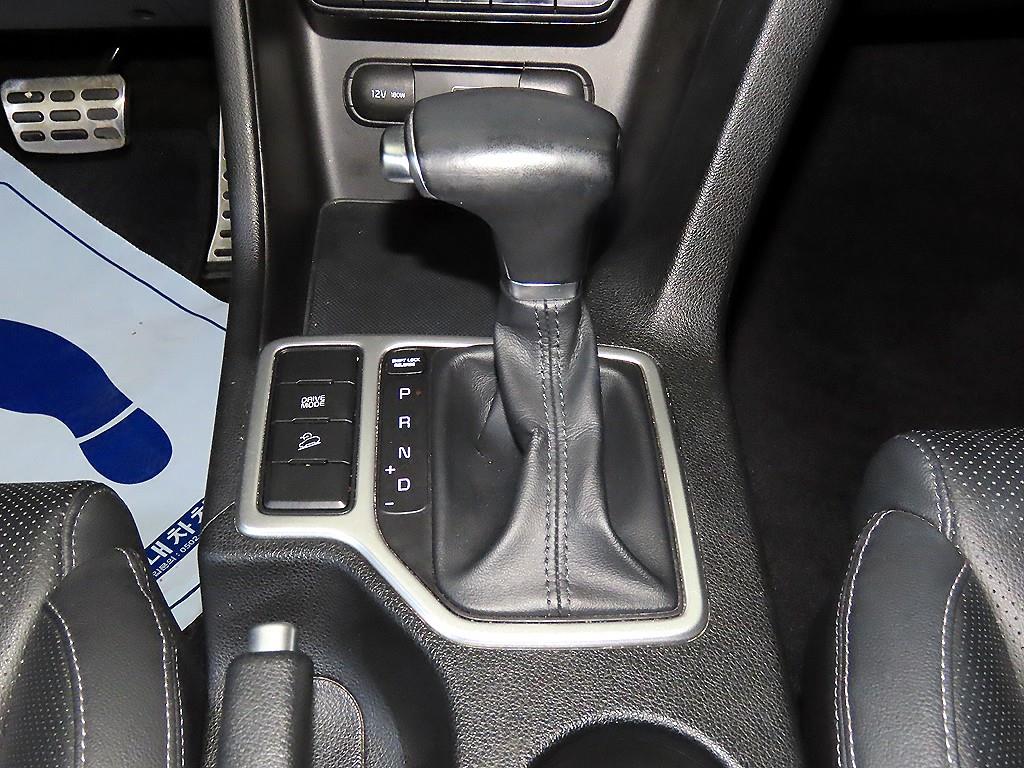 KIA Sportage - Vista 12