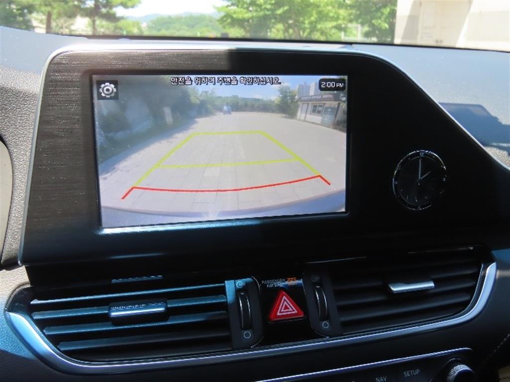 HYUNDAI Grandeur - Vista 9
