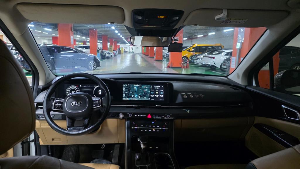 KIA Carnival 2021 the color of pearl - Importación desde Corea - HF Imports Iquique - Foto 13