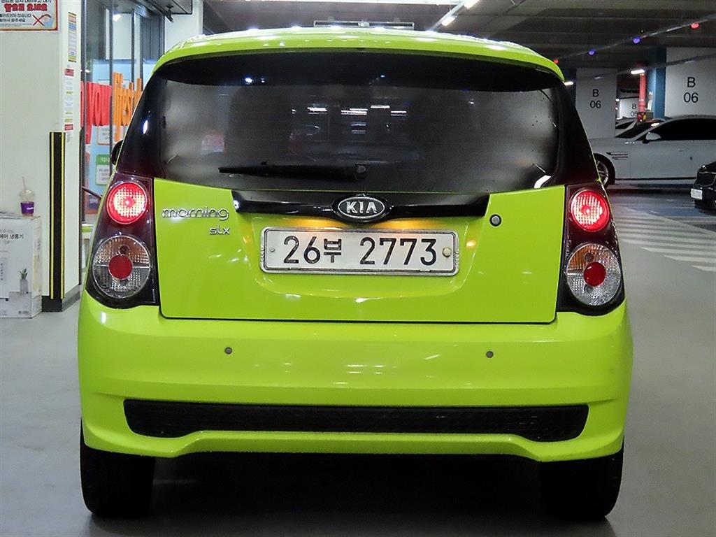 KIA Morning - Vista 5