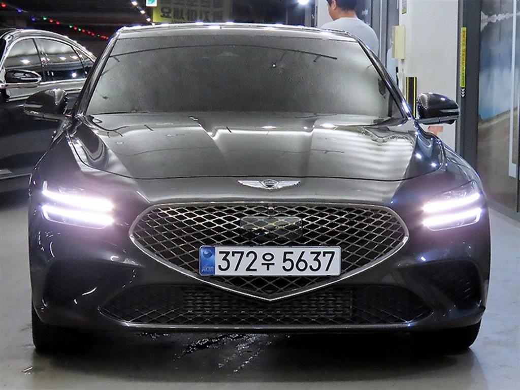 Genesis G70 - Vista 2