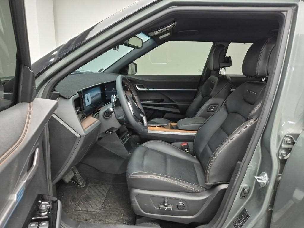 Ssangyong Torres - Vista 11