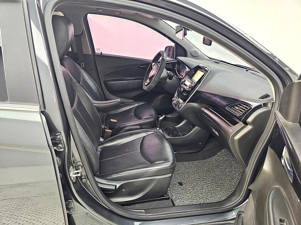 Chevrolet Spark - Vista 11