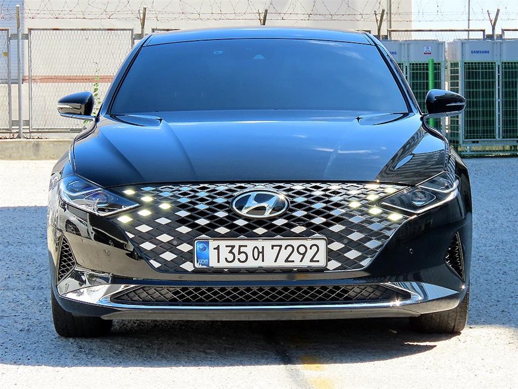 HYUNDAI Grandeur 2020 Negro - Importación desde Corea - HF Imports Iquique - Foto 1