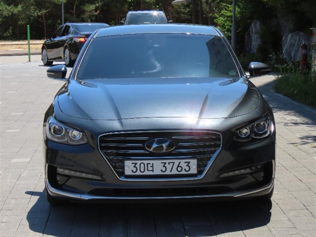 HYUNDAI Grandeur 2018 Gris - Importación desde Corea - HF Imports Iquique - Foto 1