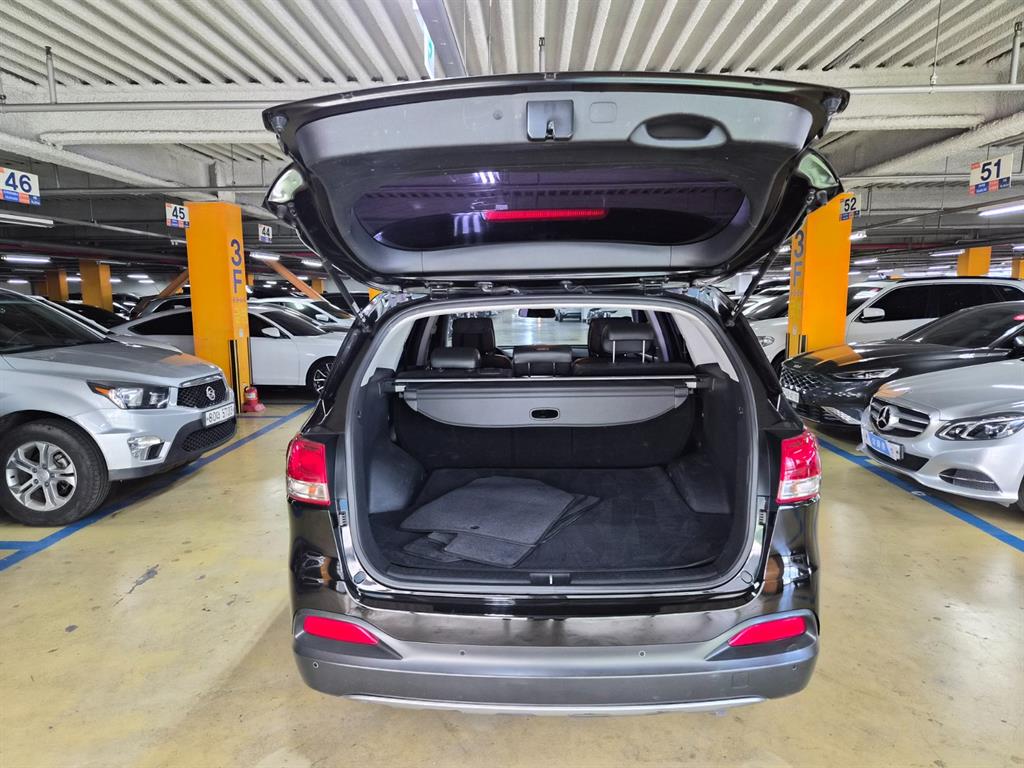 KIA Sorento - Vista 5