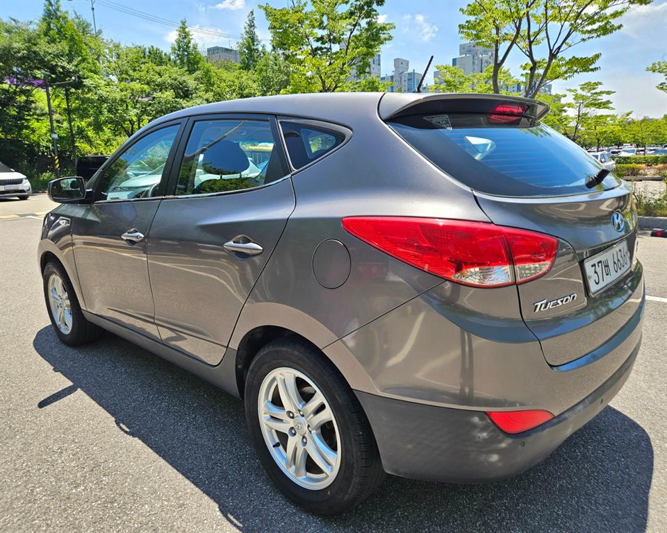 HYUNDAI Tucson - Vista 6