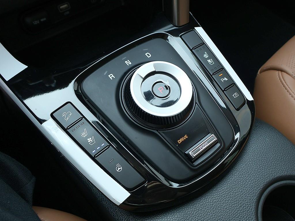 KIA Seltos - Vista 7