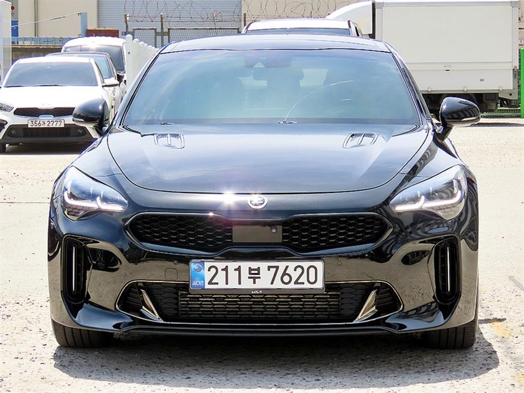 KIA Stinger 2018 Negro - Importación desde Corea - HF Imports Iquique - Foto 1