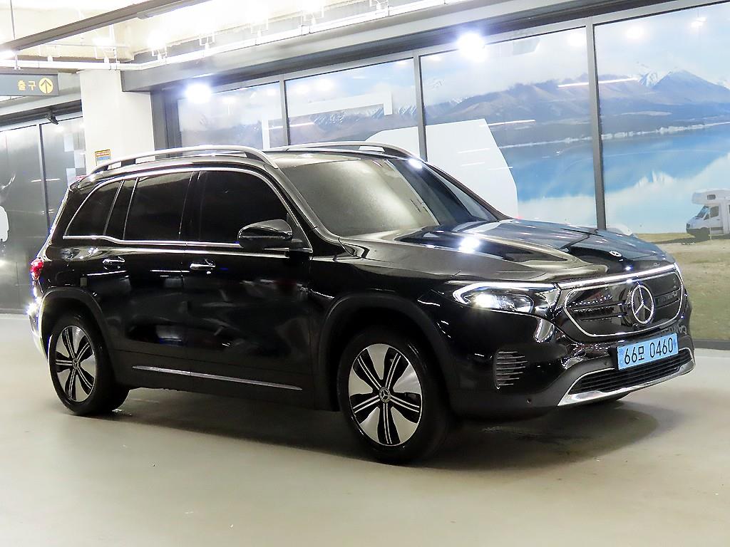 Mercedes Benz EQB