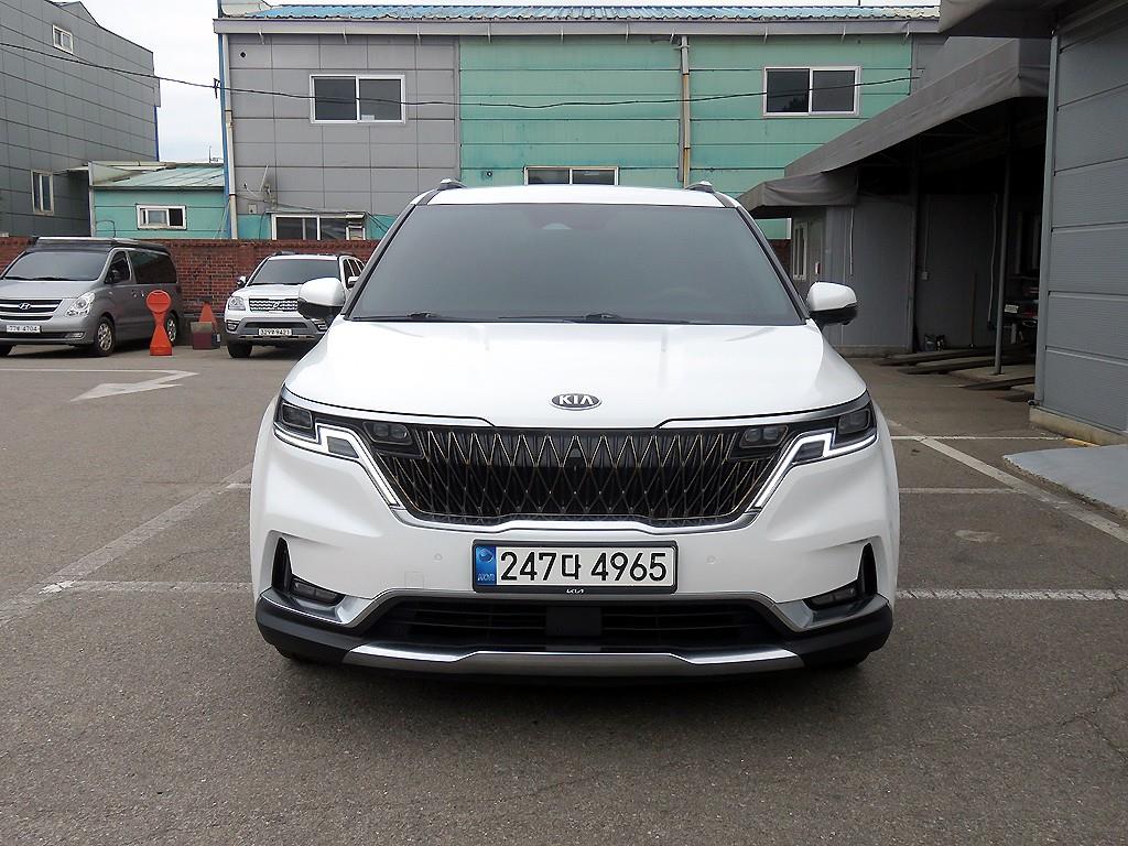 KIA Carnival 2021