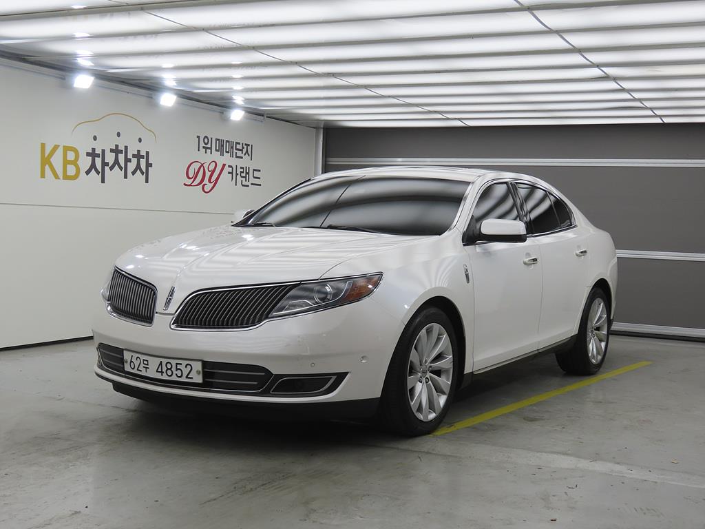 Lincoln MKS
