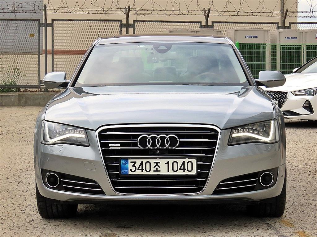 Audi A8