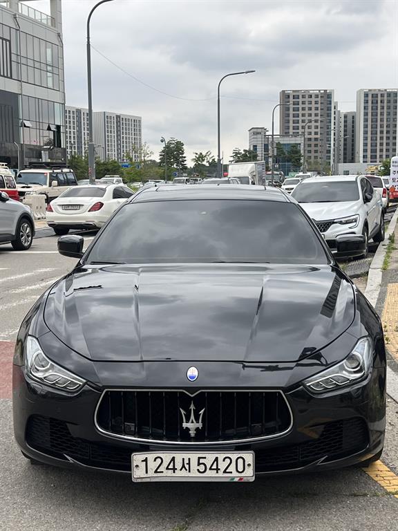 Maserati Ghibli