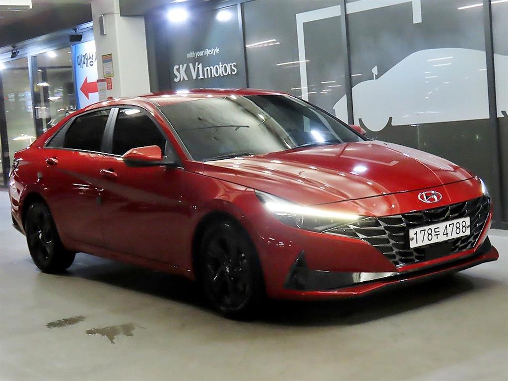 HYUNDAI Avante