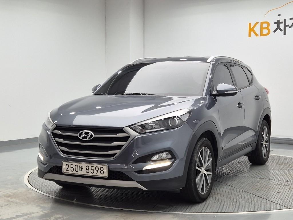 HYUNDAI Tucson 2016 — Zona Franca Iquique