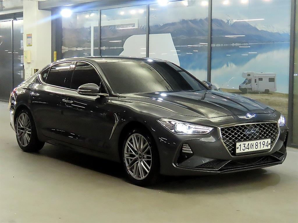 Genesis G70