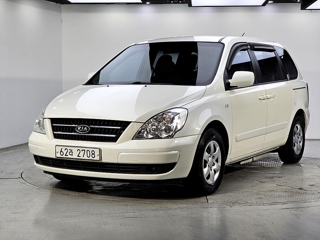 KIA Carnival 2008