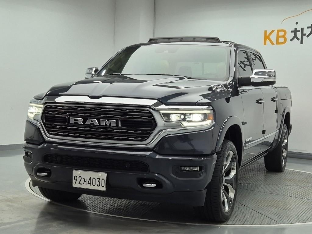DODGE Rampic Up