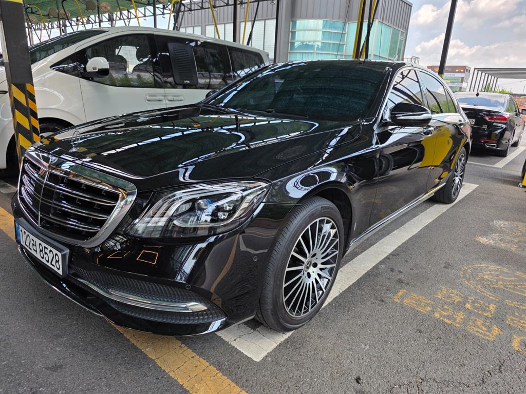 Mercedes Benz S Class
