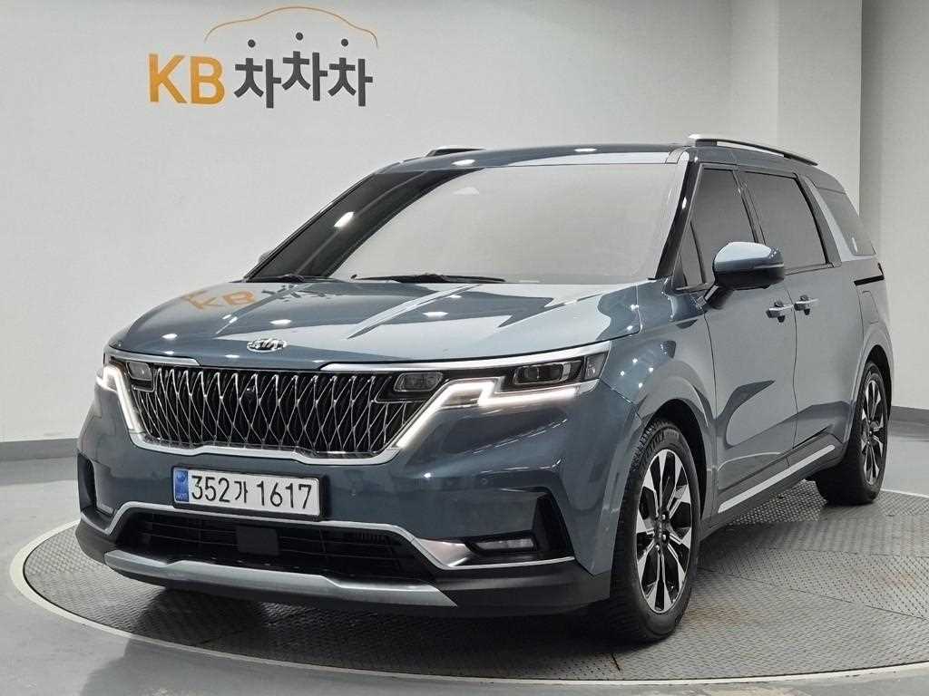 KIA Carnival 2021
