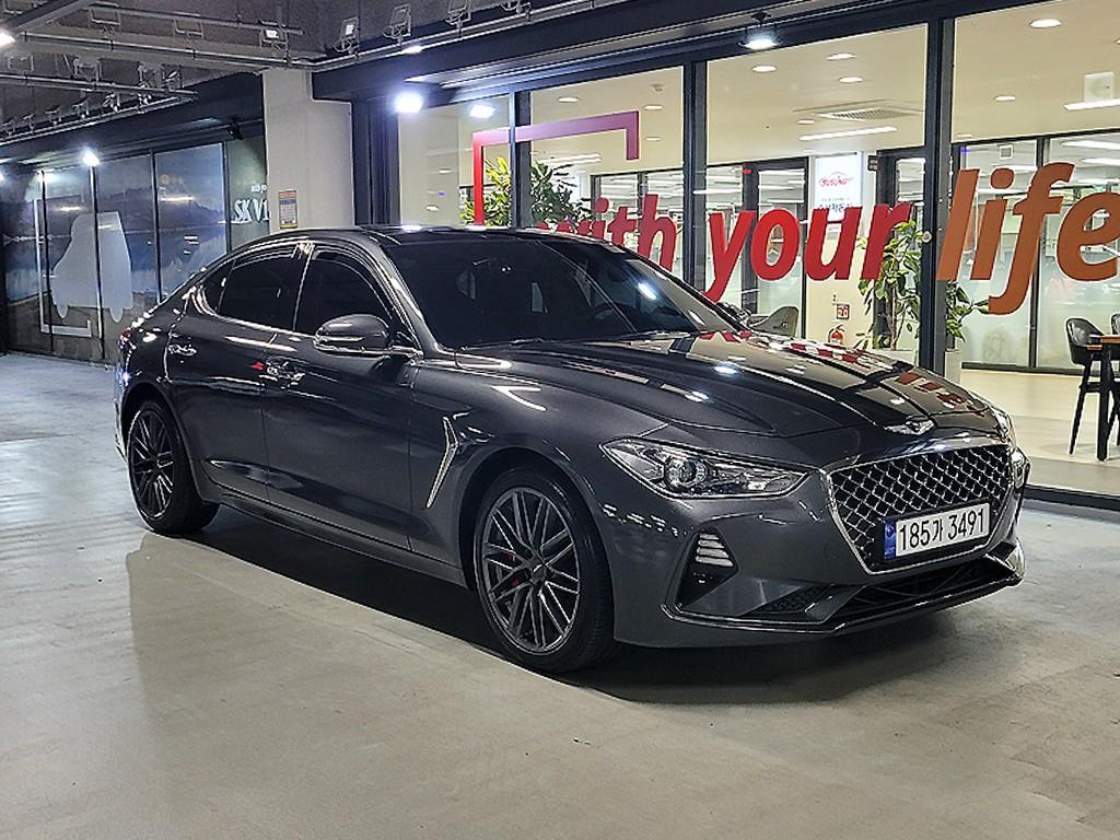 Genesis G70