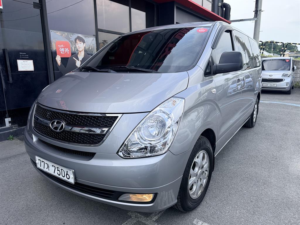 HYUNDAI Starex 2014