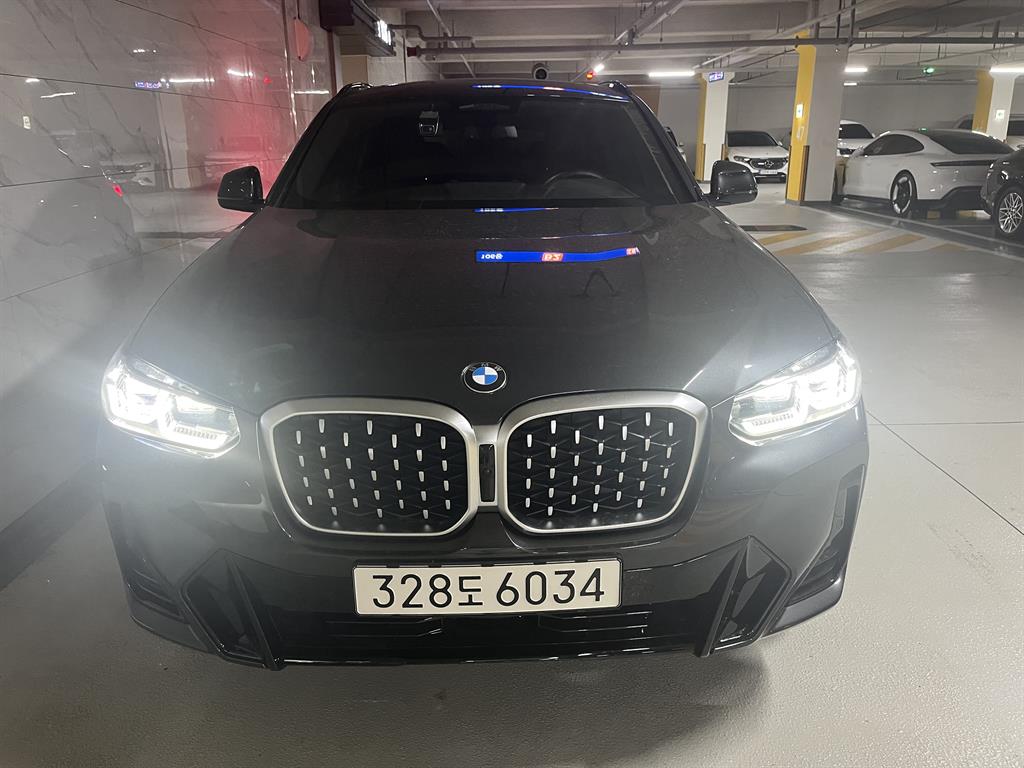 BMW X4 2025 — Zona Franca Iquique