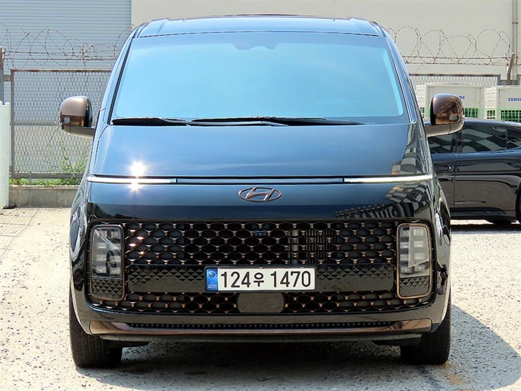 HYUNDAI Staria 2021 — Zona Franca Iquique