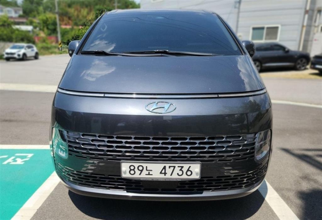 HYUNDAI Staria 2021 — Zona Franca Iquique