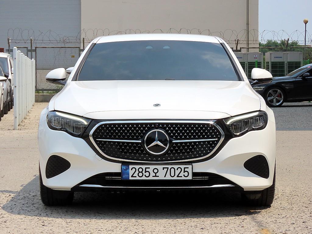 Mercedes Benz E class