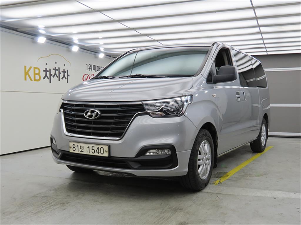 HYUNDAI Starex 2019