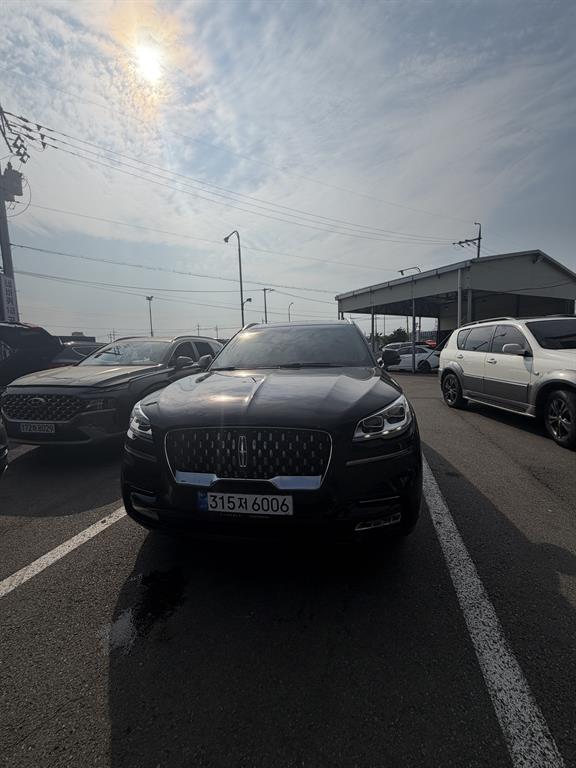 Lincoln Aviator