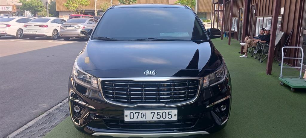 KIA Carnival 2019 — Zona Franca Iquique