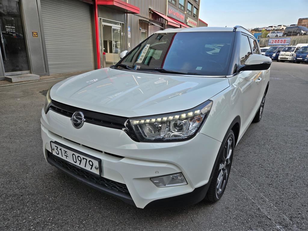 Ssangyong Tivoli 2015 — Zona Franca Iquique
