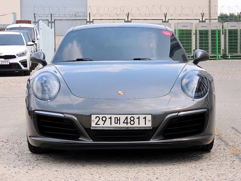 Porsche 911 Carrera 991