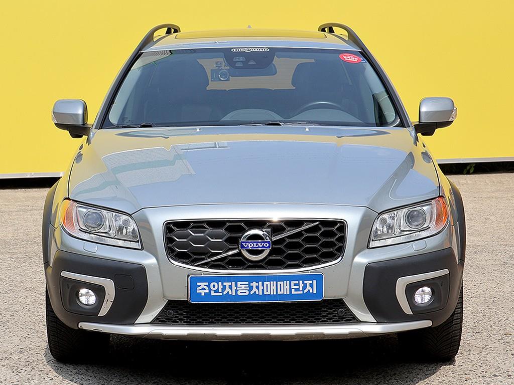 Volvo XC70