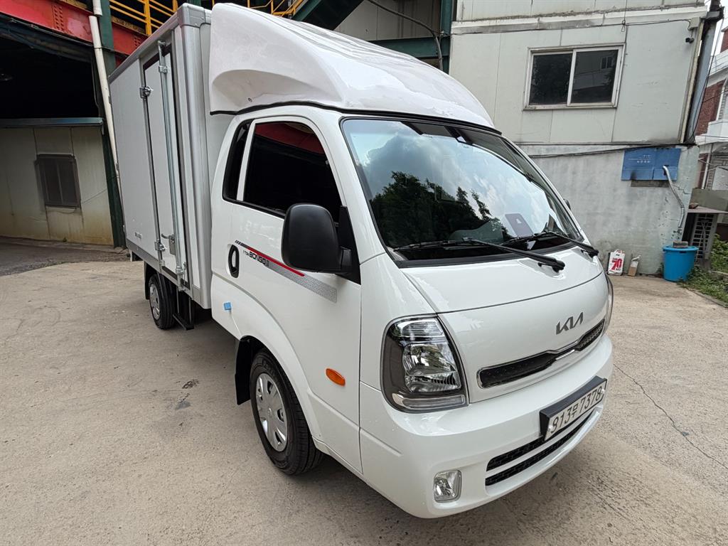 Small Truck Normal Box(High Deck) 2026 — Zona Franca Iquique
