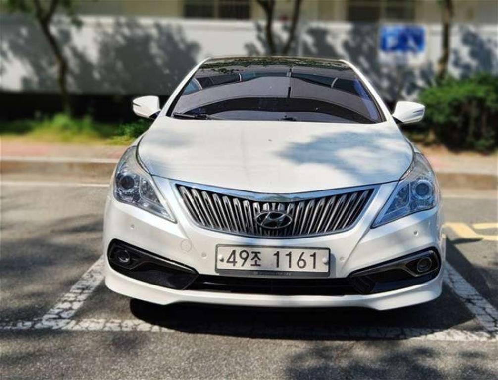 HYUNDAI Grandeur 2014 — Zona Franca Iquique