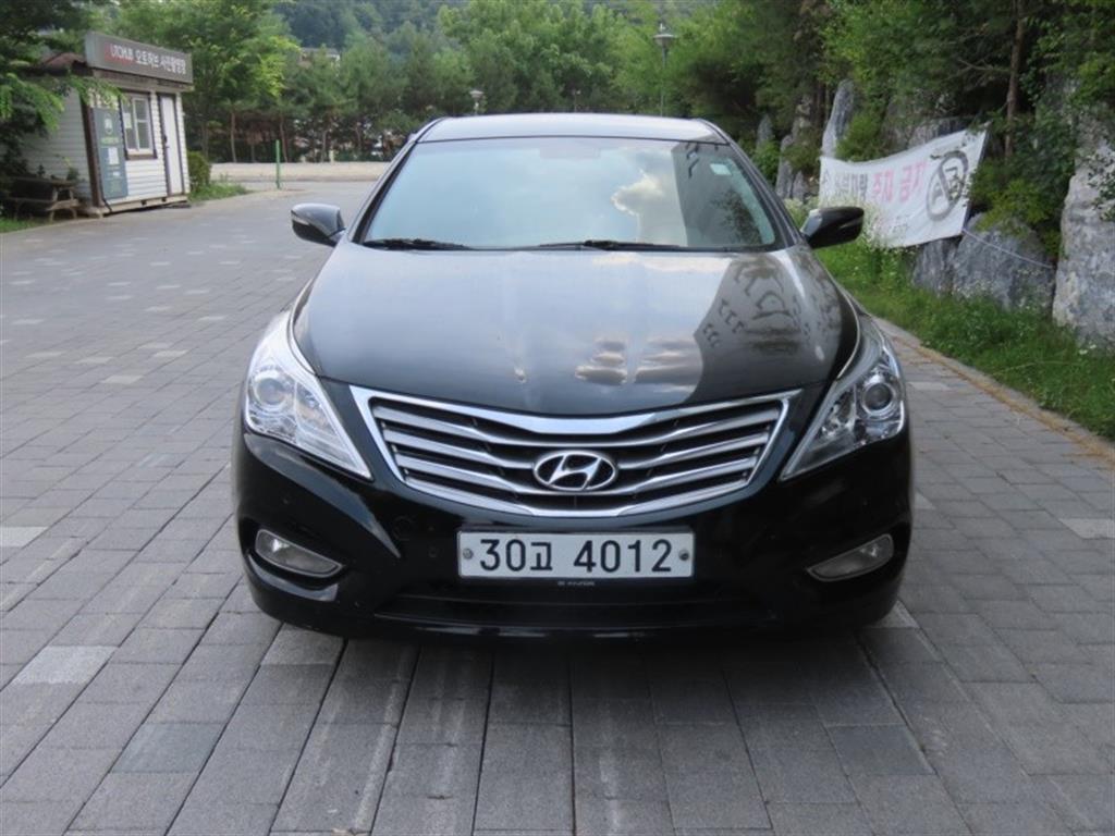 HYUNDAI Grandeur HG HG300 ROYAL