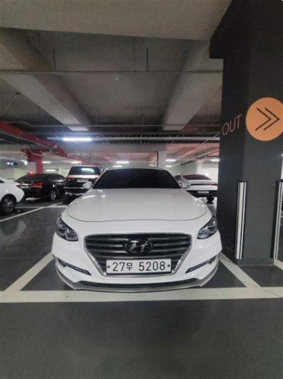 HYUNDAI Grandeur 2018 — Zona Franca Iquique