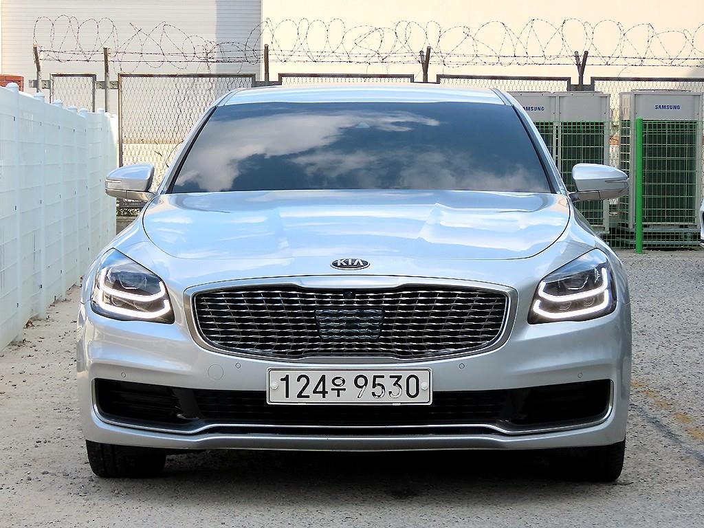 KIA K9